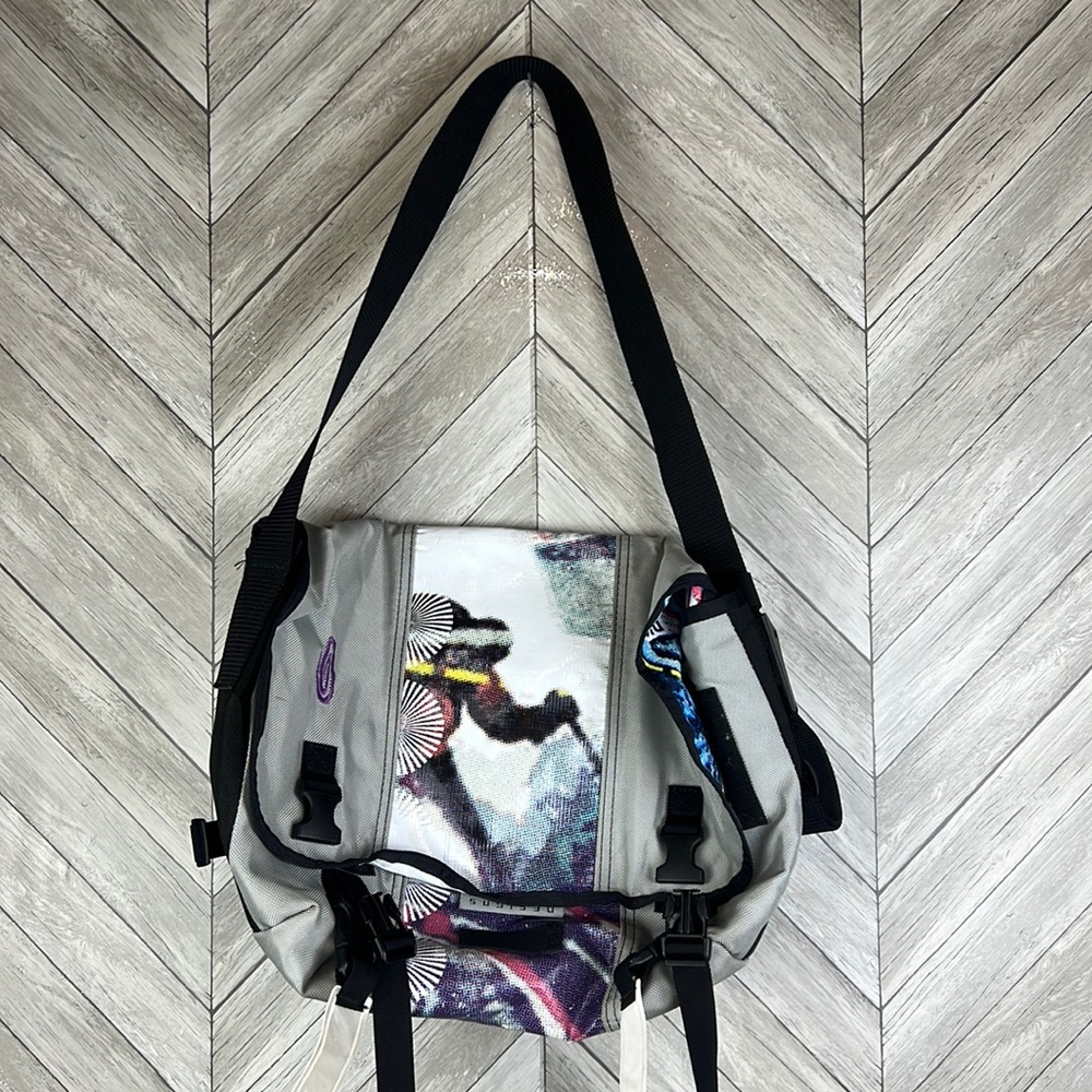 Timbuk2 Classic Billboard Messenger Bag Cross Body Gem